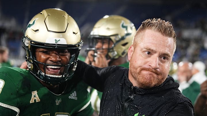 RoofClaim.com Boca Raton Bowl - USF v Syracuse