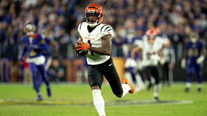 Cincinnati Bengals wide receiver Ja'Marr Chase (1) catches a touchdown pass in the fourth quarter of the NFL game against the Baltimore Ravens at M&T Banks Stadium in Baltimore on Thursday, Nov. 7, 2024.