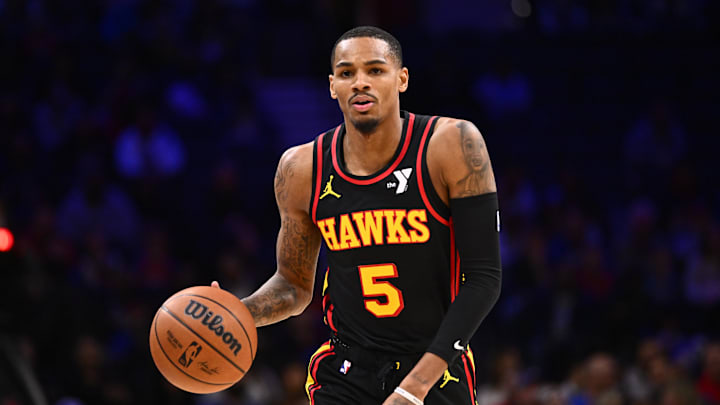 Atlanta Hawks guard Dejounte Murray (5)