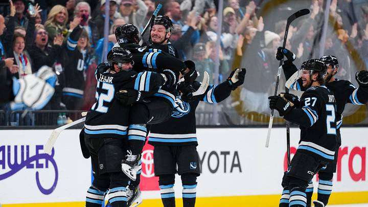 Tampa Bay Lightning v Utah Mammoth Tampa Bay Lightning v Utah Mammoth