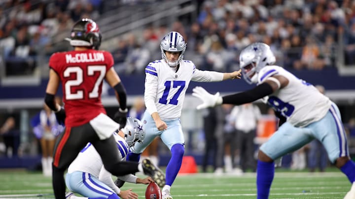 Dallas Cowboys place kicker Brandon Aubrey kicks a field goal in the second quarter against the Tampa Bay Buccaneers at AT&T Stadium.