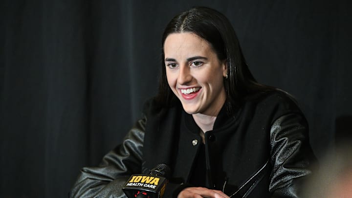Feb 2, 2025; Iowa City, Iowa, USA; Former Iowa Hawkeyes player Caitlin Clark talks with the media before the game against the USC Trojans at Carver-Hawkeye Arena. The Hawkeyes will be retiring the jersey of Clark after the game. Mandatory Credit: Jeffrey Becker-Imagn Images Feb 2, 2025; Iowa City, Iowa, USA; Former Iowa Hawkeyes player Caitlin Clark talks with the media before the game against the USC Trojans at Carver-Hawkeye Arena. The Hawkeyes will be retiring the jersey of Clark after the game. Mandatory Credit: Jeffrey Becker-Imagn Images
