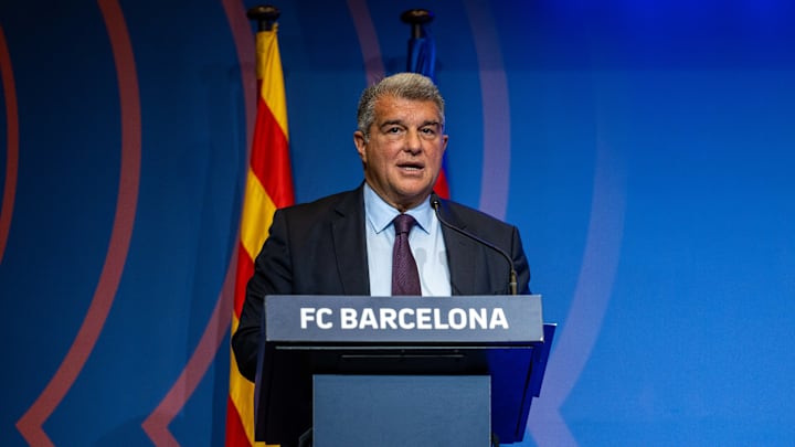 Laporta, le président du FC Barcelone lors d'une Conférence de presse.