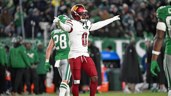 Jan 4, 2026; Philadelphia, Pennsylvania, USA; Washington Commanders cornerback Mike Sainristil (0) celebrates after the Philadelphia Eagles failed on a 4th-down conversion during the fourth quarter at Lincoln Financial Field. Mandatory Credit: Eric Hartline-Imagn Images Jan 4, 2026; Philadelphia, Pennsylvania, USA; Washington Commanders cornerback Mike Sainristil (0) celebrates after the Philadelphia Eagles failed on a 4th-down conversion during the fourth quarter at Lincoln Financial Field. Mandatory Credit: Eric Hartline-Imagn Images