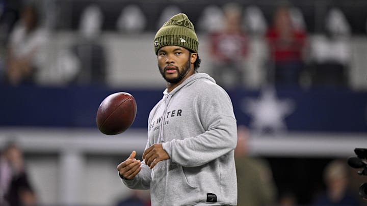Nov 3, 2025; Arlington, Texas, USA; Arizona Cardinals quarterback Kyler Murray (1) looks on from the field before the game between the Dallas Cowboys and the Arizona Cardinals at AT&T Stadium. Mandatory Credit: Jerome Miron-Imagn Images Nov 3, 2025; Arlington, Texas, USA; Arizona Cardinals quarterback Kyler Murray (1) looks on from the field before the game between the Dallas Cowboys and the Arizona Cardinals at AT&T Stadium. Mandatory Credit: Jerome Miron-Imagn Images