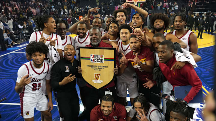 Feb 15, 2025; Oakland, CA, USA; The Tuskegee Golden Tigers celebrate on the court after defeating the Morehouse Maroon Tigers during the All Star-HBCU game at Oakland Arena. Mandatory Credit: Darren Yamashita-Imagn Images Feb 15, 2025; Oakland, CA, USA; The Tuskegee Golden Tigers celebrate on the court after defeating the Morehouse Maroon Tigers during the All Star-HBCU game at Oakland Arena. Mandatory Credit: Darren Yamashita-Imagn Images
