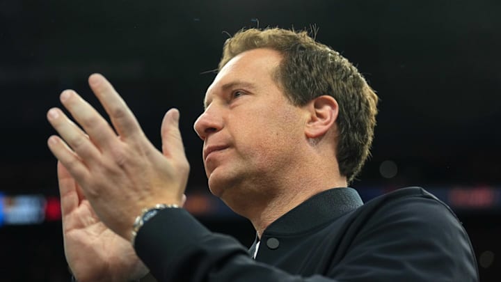 Dec 31, 2023; Phoenix, Arizona, USA; Phoenix Suns owner Mat Ishbia applauds during the first half of Dec 31, 2023; Phoenix, Arizona, USA; Phoenix Suns owner Mat Ishbia applauds during the first half of