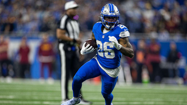 Jahmyr Gibbs (26)