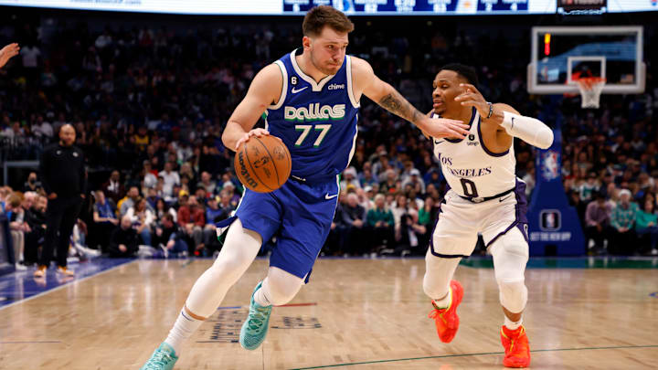 Los Angeles Lakers v Dallas Mavericks