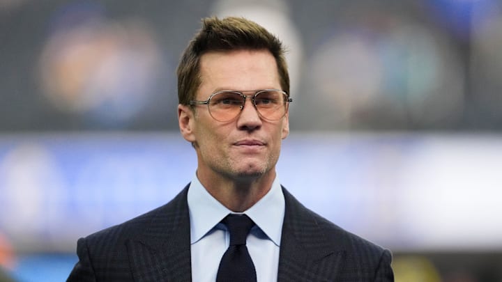 Dec 14, 2025; Inglewood, California, USA; Fox broadcaster Tom Brady is seen prior to the game between the Detroit Lions and the Los Angeles Rams at SoFi Stadium. Mandatory Credit: Kirby Lee-Imagn Images Dec 14, 2025; Inglewood, California, USA; Fox broadcaster Tom Brady is seen prior to the game between the Detroit Lions and the Los Angeles Rams at SoFi Stadium. Mandatory Credit: Kirby Lee-Imagn Images