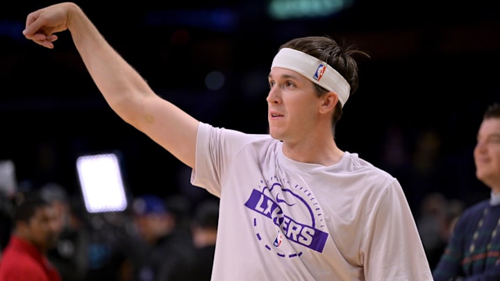 Austin Reaves no jugó en el Lakers-Knicks del domingo 