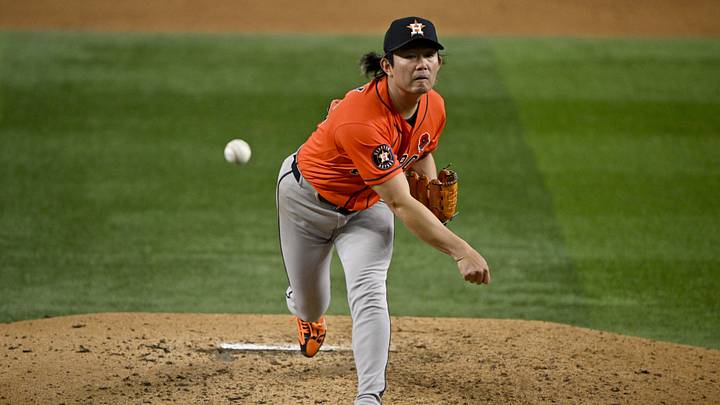 Houston Astros starting pitcher Tatsuya Imai