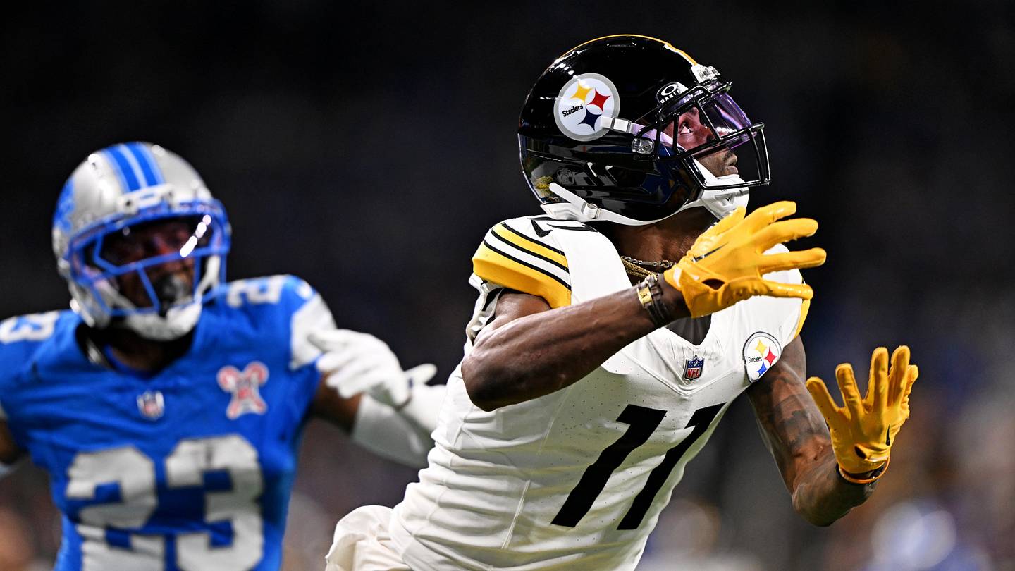 Aaron Rodgers Was Reason WR Didn't Return to Steelers