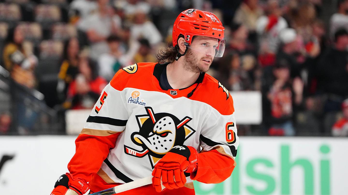 3 realistic free agent fits for the Blues