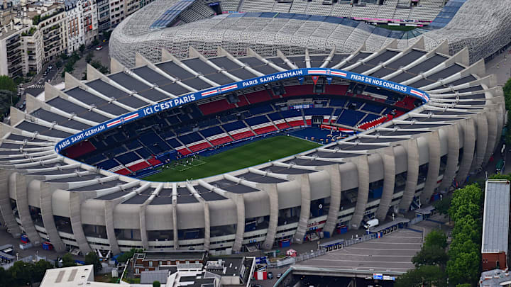 Le nouveau maire de Paris a fait une grosse annonce concernant le futur du Parc des Princes.