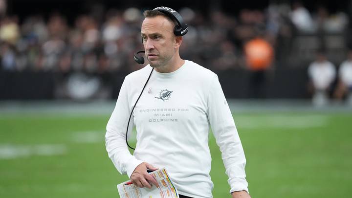 Miami Dolphins head coach Jeff Hafley looks on from the sideline in the fourth quarter against the Las Vegas Raiders at Allegiant Stadium. Miami Dolphins head coach Jeff Hafley looks on from the sideline in the fourth quarter against the Las Vegas Raiders at Allegiant Stadium.