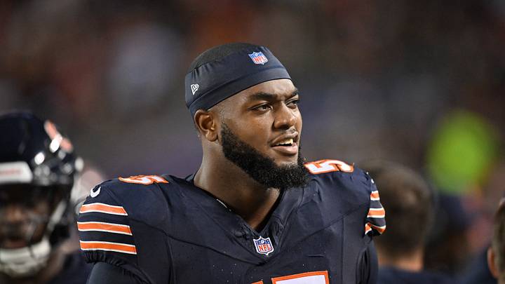 Chicago Bears defensive end Dayo Odeyingbo (55) looks on during the second half against the Philadelphia Eagles at Soldier Field. Mandatory Credit: Patrick Gorski-Imagn Images Chicago Bears defensive end Dayo Odeyingbo (55) looks on during the second half against the Philadelphia Eagles at Soldier Field. Mandatory Credit: Patrick Gorski-Imagn Images