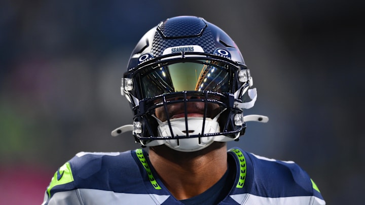 Seattle Seahawks running back Kenneth Walker III warms up Seattle Seahawks running back Kenneth Walker III warms up