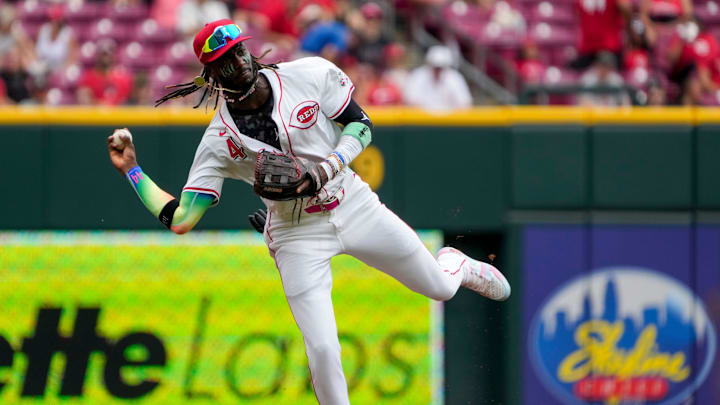Cincinnati Reds shortstop Elly De La Cruz (44) plays a ground ball off the bat of Pittsburgh Pirates second base Nick Yorke (38) in the second inning of the MLB National League Game between the Cincinnati Reds and the Pittsburgh Pirates at Great American Ball Park in downtown Cincinnati on Sunday, Sept. 22, 2024. The Pirates led 1-0 after four innings. Cincinnati Reds shortstop Elly De La Cruz (44) plays a ground ball off the bat of Pittsburgh Pirates second base Nick Yorke (38) in the second inning of the MLB National League Game between the Cincinnati Reds and the Pittsburgh Pirates at Great American Ball Park in downtown Cincinnati on Sunday, Sept. 22, 2024. The Pirates led 1-0 after four innings.
