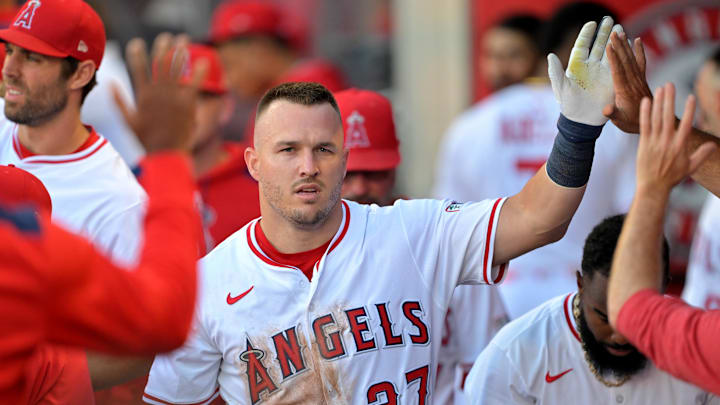 Los Angeles Angels right fielder Mike Trout