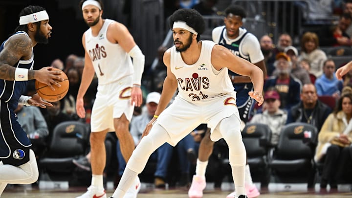 Dallas Mavericks v Cleveland Cavaliers