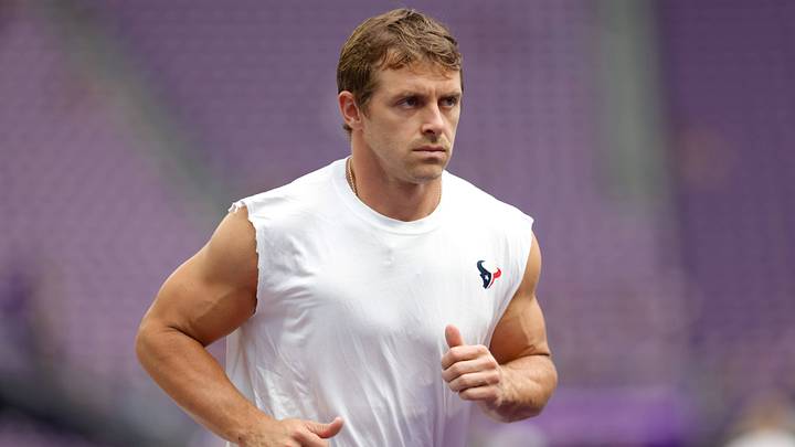 AUGUST 09: Houston Texans wide receiver Braxton Berrios (17) before the NFL, American Football Herren, USA preseason game between the Houston Texans and Minnesota Vikings on August 9th, 2025 AUGUST 09: Houston Texans wide receiver Braxton Berrios (17) before the NFL, American Football Herren, USA preseason game between the Houston Texans and Minnesota Vikings on August 9th, 2025
