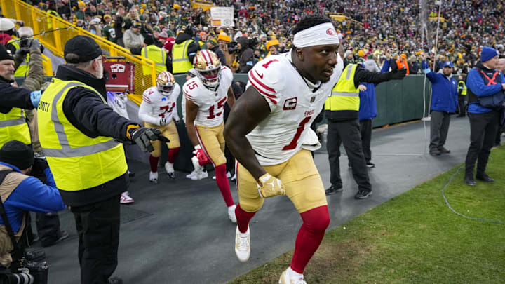 Nov 24, 2024; Green Bay, Wisconsin, USA;  San Francisco 49ers wide receiver Deebo Samuel Sr. (1) prior to the game against the Green Bay Packers at Lambeau Field. Mandatory Credit: Jeff Hanisch-Imagn Images