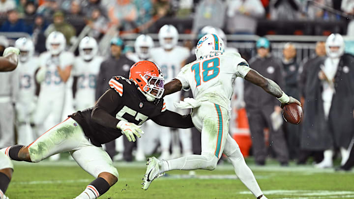 Miami Dolphins v Cleveland Browns