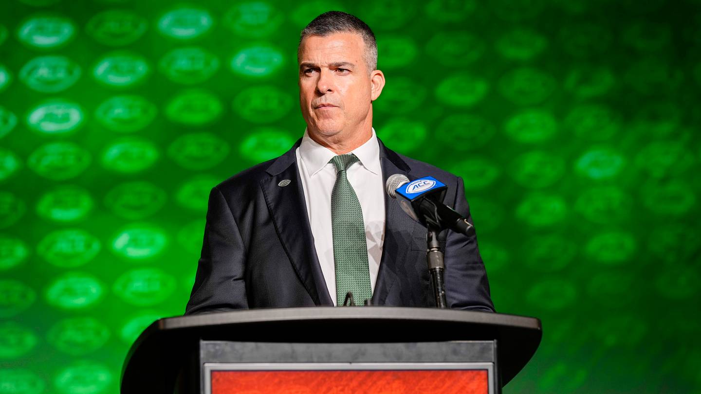 Hayden Lowe speculation grows and Mario Cristobal needs to provide answers