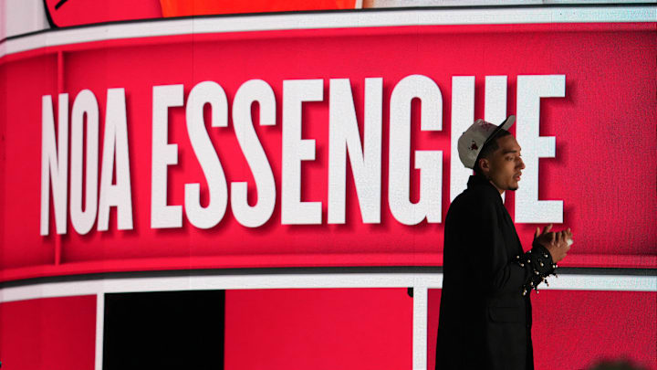 BASKET-SPORT-DRAFT Chicago Bulls rookie Noa Essengue walks past the stage after being selected with the No. 12 overall pick in the 2025 NBA Draft