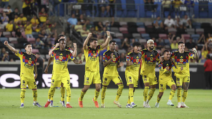 Aug 2, 2025; Houston, TX, USA; Club America players celebrate after a missed Minnesota United penalty kick attempt during the match at Shell Energy Stadium. Mandatory Credit: Troy Taormina-Imagn Images