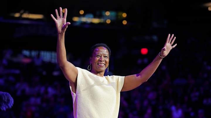 Mercury legend Jennifer Gillom comes on the court during the Ring of Honor ceremony at the Footprint Center on Saturday, May 18, 2024. Mercury legend Jennifer Gillom comes on the court during the Ring of Honor ceremony at the Footprint Center on Saturday, May 18, 2024.
