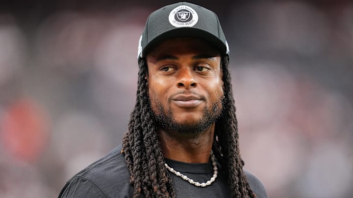 Cleveland Browns v Las Vegas Raiders