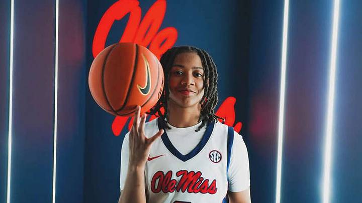 Nyair McCoy pledges to the University of Mississippi Nyair McCoy pledges to the University of Mississippi