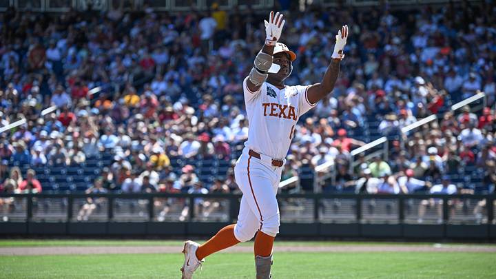 Jun 15, 2026; Omaha, NE, USA; Texas Longhorns left fielder Anthony Pack Jr. (6) circles the bases after hitting a home run against the Alabama Crimson Tide during the sixth inning at Charles Schwab Field. Mandatory Credit: Steven Branscombe-Imagn Images Jun 15, 2026; Omaha, NE, USA; Texas Longhorns left fielder Anthony Pack Jr. (6) circles the bases after hitting a home run against the Alabama Crimson Tide during the sixth inning at Charles Schwab Field. Mandatory Credit: Steven Branscombe-Imagn Images