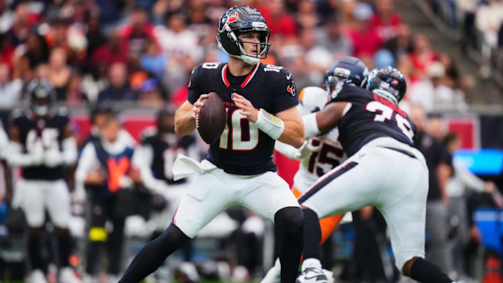Davis Mills stepped in for a concussed CJ Stroud in the Houston Texans' 18-15 loss to the Denver Broncos, but in Week 10, he goes into the game knowing he's the starter Davis Mills stepped in for a concussed CJ Stroud in the Houston Texans' 18-15 loss to the Denver Broncos, but in Week 10, he goes into the game knowing he's the starter