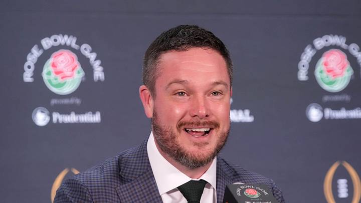 Dec 31, 2024; Los Angeles, California, USA; Oregon Ducks head coach Dan Lanning during the Rose Bowl head coaches press conference at Sheraton Grand LA Dec 31, 2024; Los Angeles, California, USA; Oregon Ducks head coach Dan Lanning during the Rose Bowl head coaches press conference at Sheraton Grand LA
