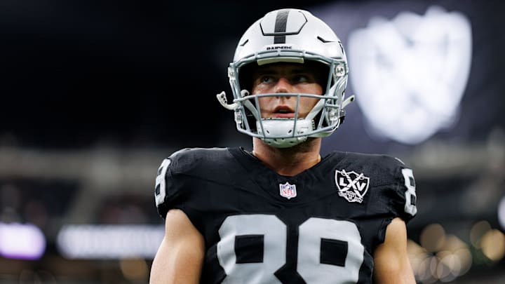 Las Vegas Raiders TE Brock Bowers.