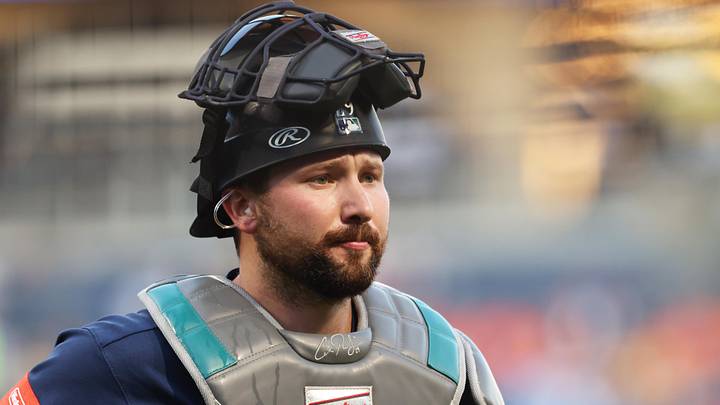 Jun 24, 2026; Pittsburgh, Pennsylvania, USA; Seattle Mariners catcher Cal Raleigh (29) looks to the dugout against the Pittsburgh Pirates during the fifth inning at PNC Park. Mandatory Credit: Charles LeClaire-Imagn Images