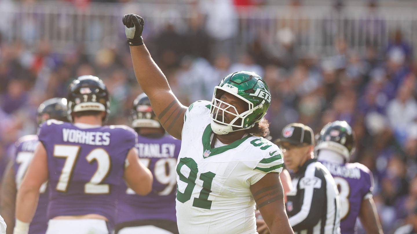 Jowon Briggs Holds Another Defender's Jets Future in His Hands