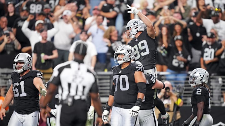 Nov 2, 2025; Paradise, Nevada, USA; Las Vegas Raiders tight end Brock Bowers (89) celebrates after a touchdown during the second half against the Jacksonville Jaguars at Allegiant Stadium. Mandatory Credit: Kirby Lee-Imagn Images