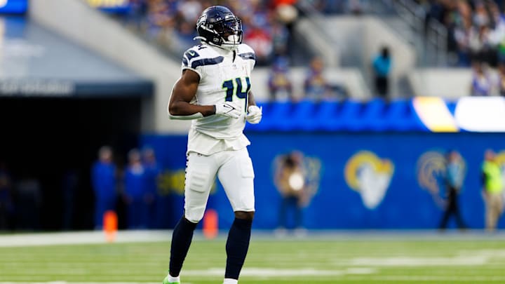 Seattle Seahawks v Los Angeles Rams