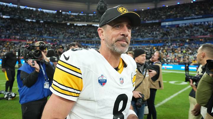 Pittsburgh Steelers quarterback Aaron Rodgers