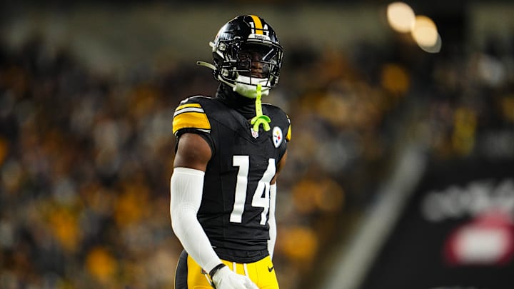 Tennessee Titans v Pittsburgh Steelers