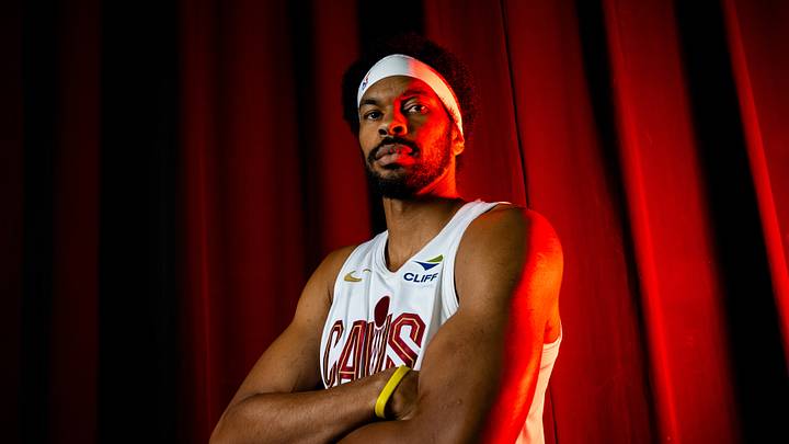 Sep 28, 2026; Cleveland, OH, USA; Cleveland Cavaliers center Jarrett Allen (31) poses for a photo during media day at Rocket Arena. Mandatory Credit: Ken Blaze-Imagn Images Sep 28, 2026; Cleveland, OH, USA; Cleveland Cavaliers center Jarrett Allen (31) poses for a photo during media day at Rocket Arena. Mandatory Credit: Ken Blaze-Imagn Images