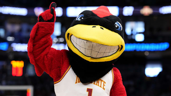 Mar 21, 2025; Milwaukee, WI, USA; The mascot for the Iowa State Cyclones during the first half of a first-round NCAA men’s tournament game against the Lipscomb Bisons at Fiserv Forum. Mandatory Credit: Jeff Hanisch-Imagn Images