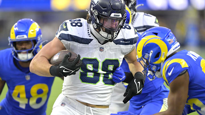 Jan 5, 2025; Inglewood, California, USA; Seattle Seahawks tight end AJ Barner (88) runs the ball against the Los Angeles Rams at SoFi Stadium. Mandatory Credit: Jayne Kamin-Oncea-Imagn Images