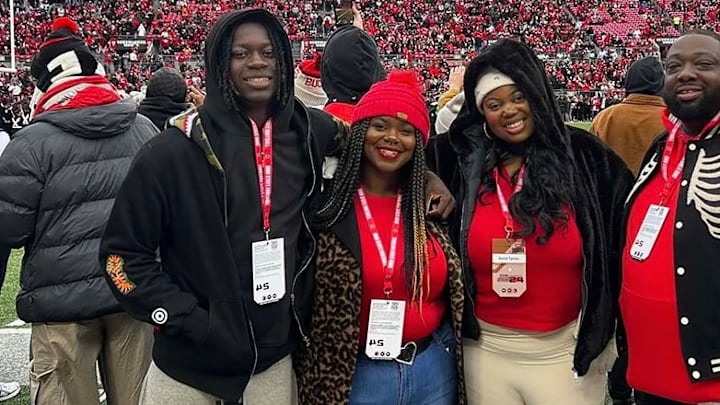 Dontay Tyson Jr. and family members visit Ohio State.