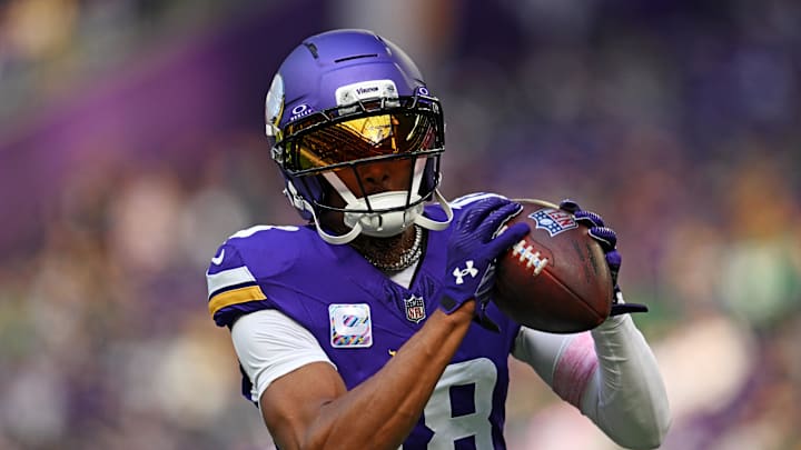 Minnesota Vikings wide receiver Justin Jefferson (18) faces the New York Giants in Week 16. Minnesota Vikings wide receiver Justin Jefferson (18) faces the New York Giants in Week 16.