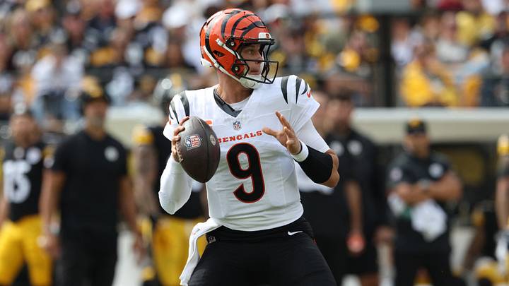 Sep 27, 2026; Pittsburgh, Pennsylvania, USA; Cincinnati Bengals quarterback Joe Burrow (9) drops to throw during the second quarter against the Pittsburgh Steelers at Acrisure Stadium. Mandatory Credit: Charles LeClaire-Imagn Images Sep 27, 2026; Pittsburgh, Pennsylvania, USA; Cincinnati Bengals quarterback Joe Burrow (9) drops to throw during the second quarter against the Pittsburgh Steelers at Acrisure Stadium. Mandatory Credit: Charles LeClaire-Imagn Images